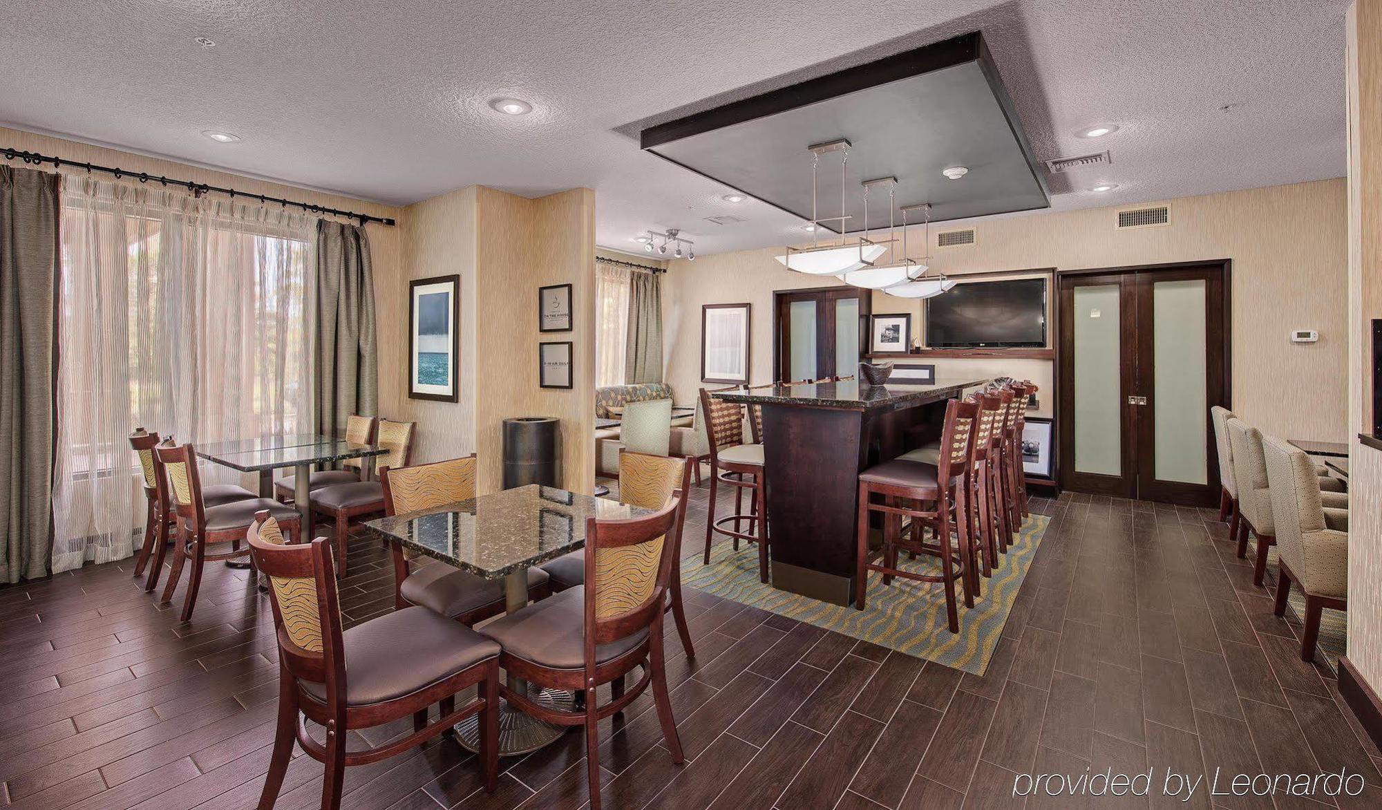 Hampton Inn Niceville-Elgin Air Force Base Restaurant photo